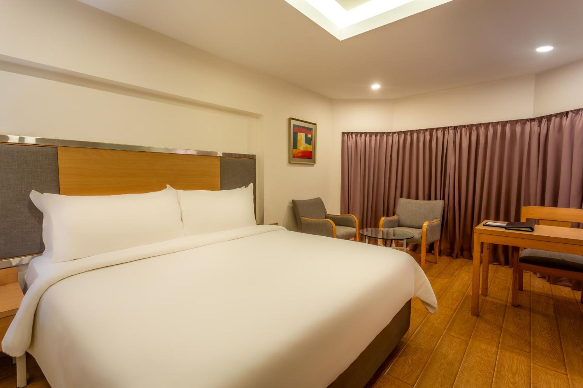 The Residency, Chennai Hotel Exterior photo